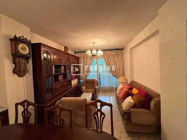 Piso con ascensor en venta en de Alcores, imagen 3