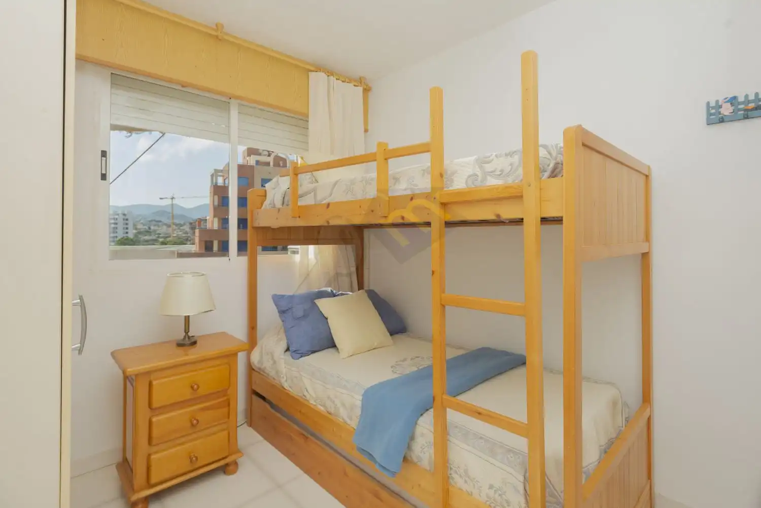 Habitación de Apartamento en venta en Calpe / Calp con Terraza y Piscina comunitaria