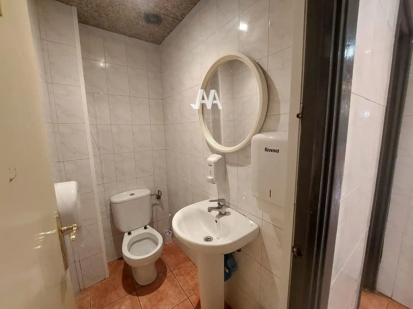 Local comercial en venda a Llevant, imagen 9
