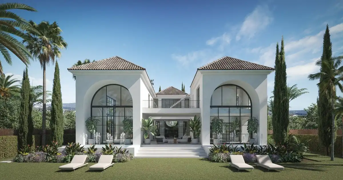 Residential for sale in Las Brisas
