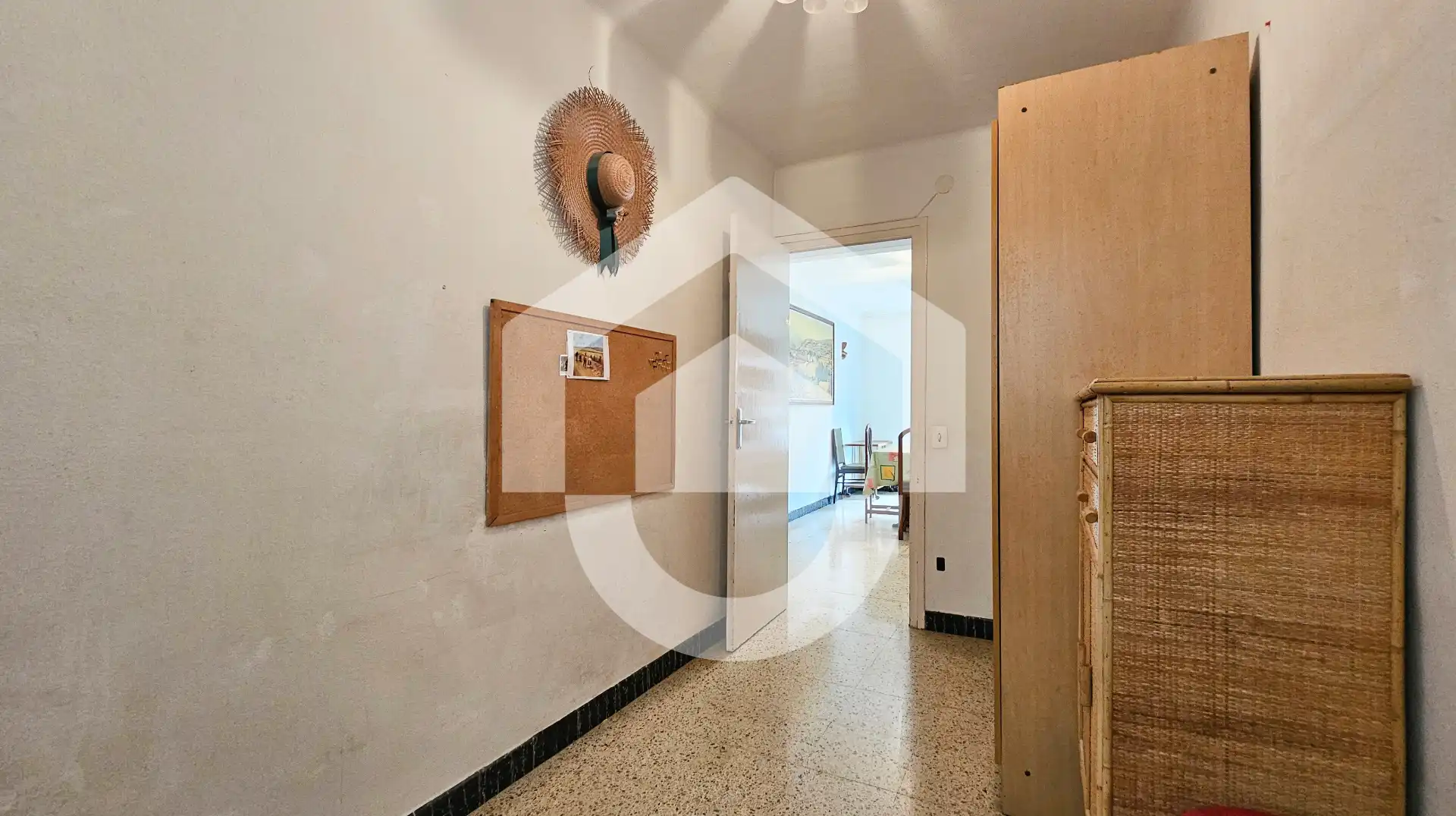 Wohnung zum Verkauf in Barcelona mit Möbliert, Ofen und Balkon