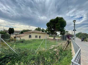 Terreny rústic en venda a L'Olla