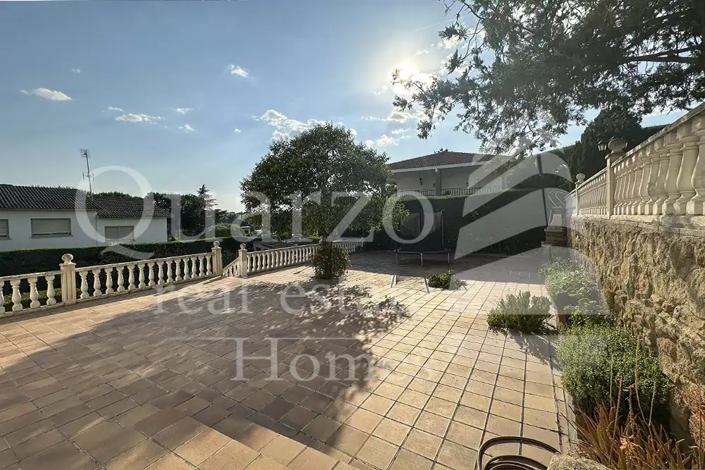 Terrace of Houses for sale in Villaviciosa de Odón  with Air Conditioner, Heating and Private garden