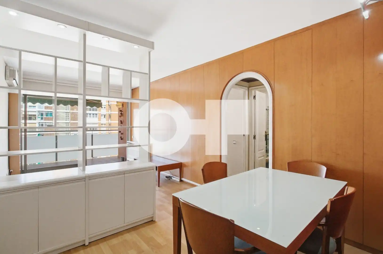 Comedor de Piso en venta en Barcelona con Aire acondicionado, Calefacción y Alarma