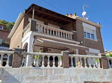 Maison avec piscine à vendre à Vallirana