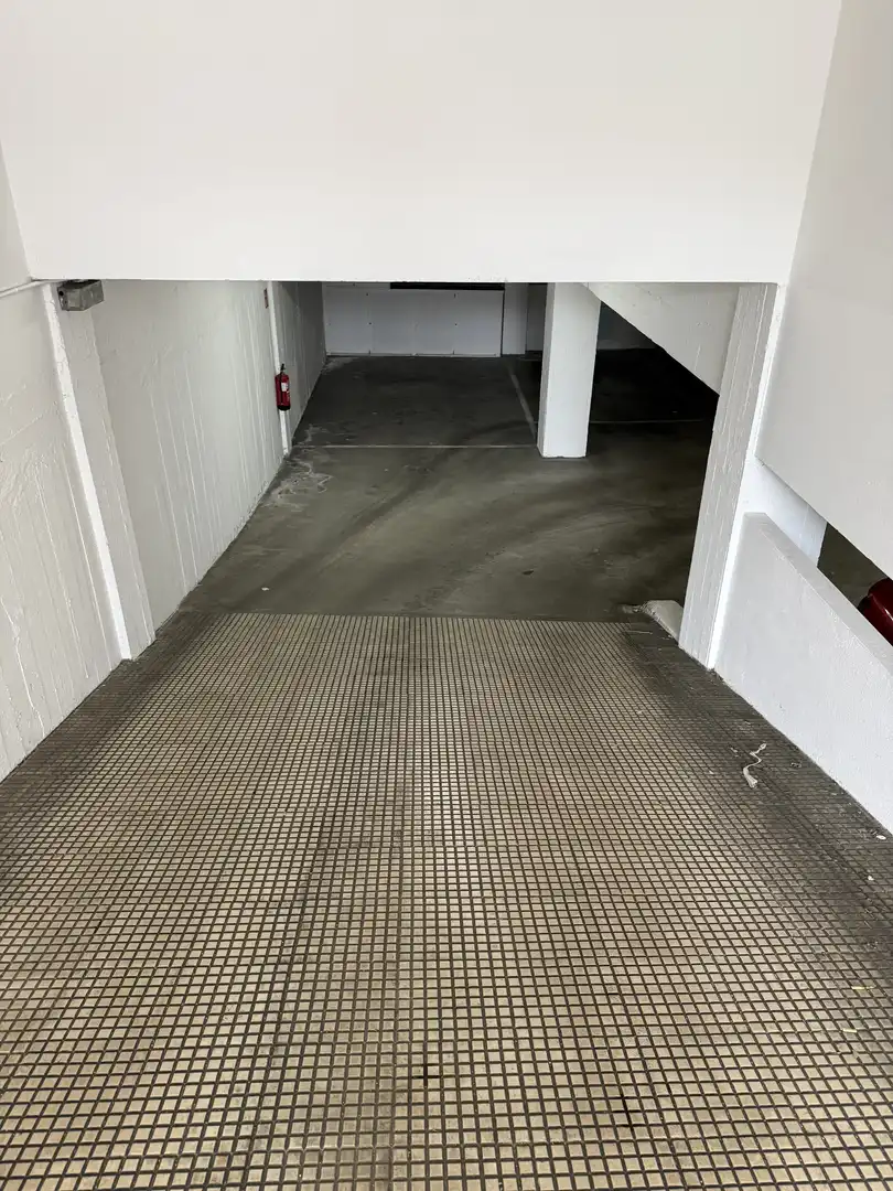 Parkplatz von Garage zur Miete in Pontevedra Capital 