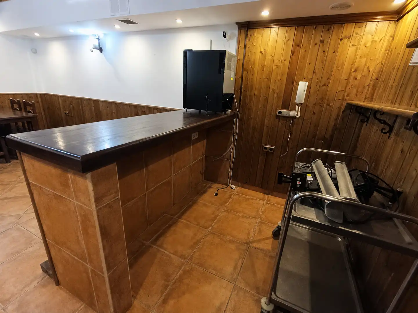 Local en venda en La Carlota amb Aire condicionat, Calefacció i Terrassa