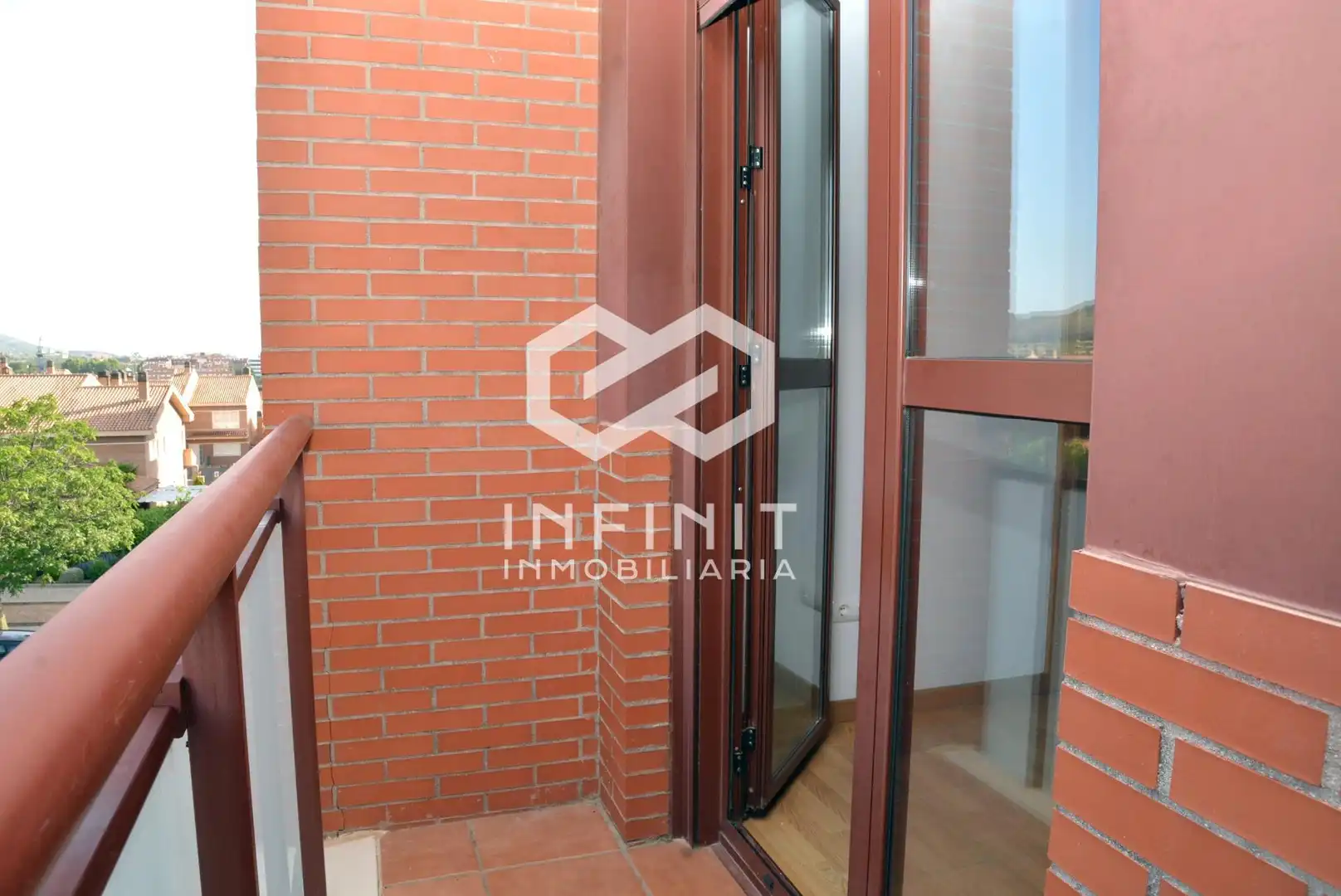 Terraza de Piso en venta en Guadalajara con Calefacción, Terraza y Trastero