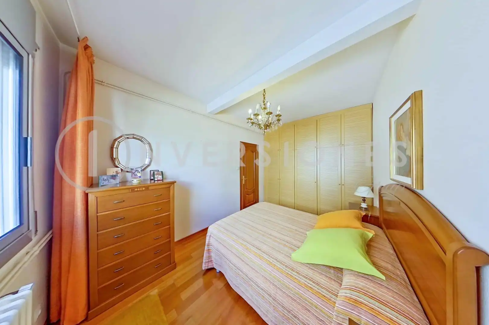 Habitación de Piso en venta en Barcelona con Aire acondicionado, Calefacción y Balcón
