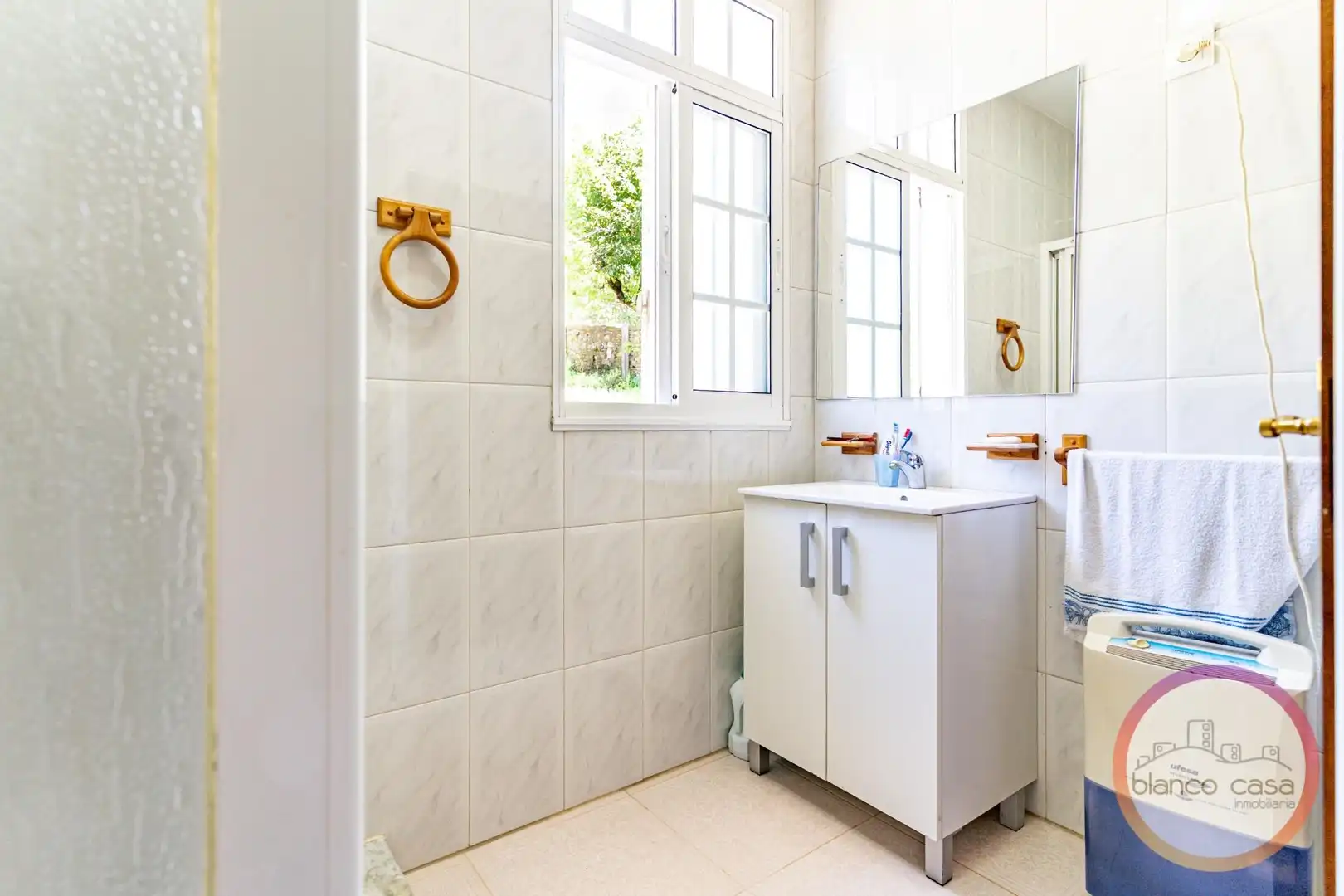 Badezimmer von Haus oder Chalet zum Verkauf in Cabana de Bergantiños mit Abstellraum und Möbliert