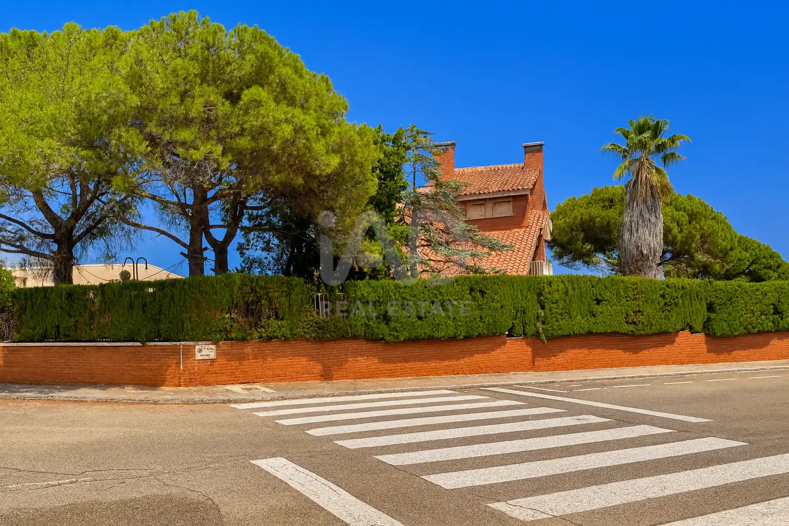 Exterior view of Houses for sale in El Vendrell  with Terrace