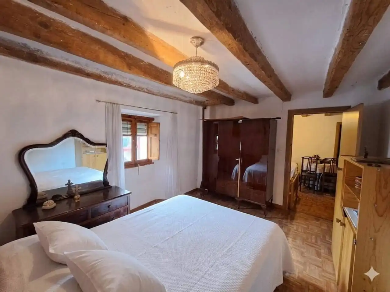 Bedroom of Houses for sale in Burgos