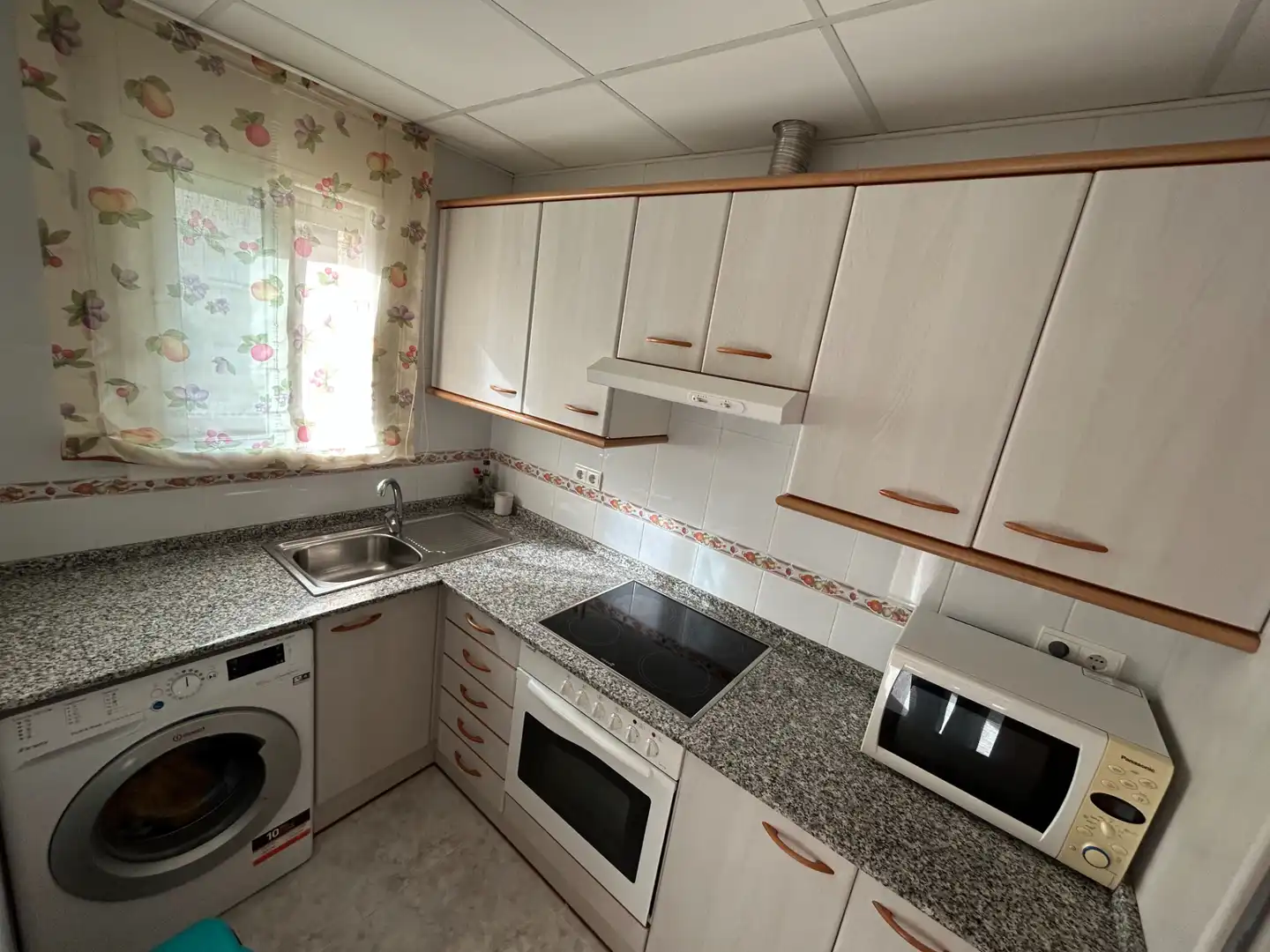 Küche von Wohnungen zum Verkauf in Torredembarra mit Möbliert, Balkon und Gemeinschaftspool