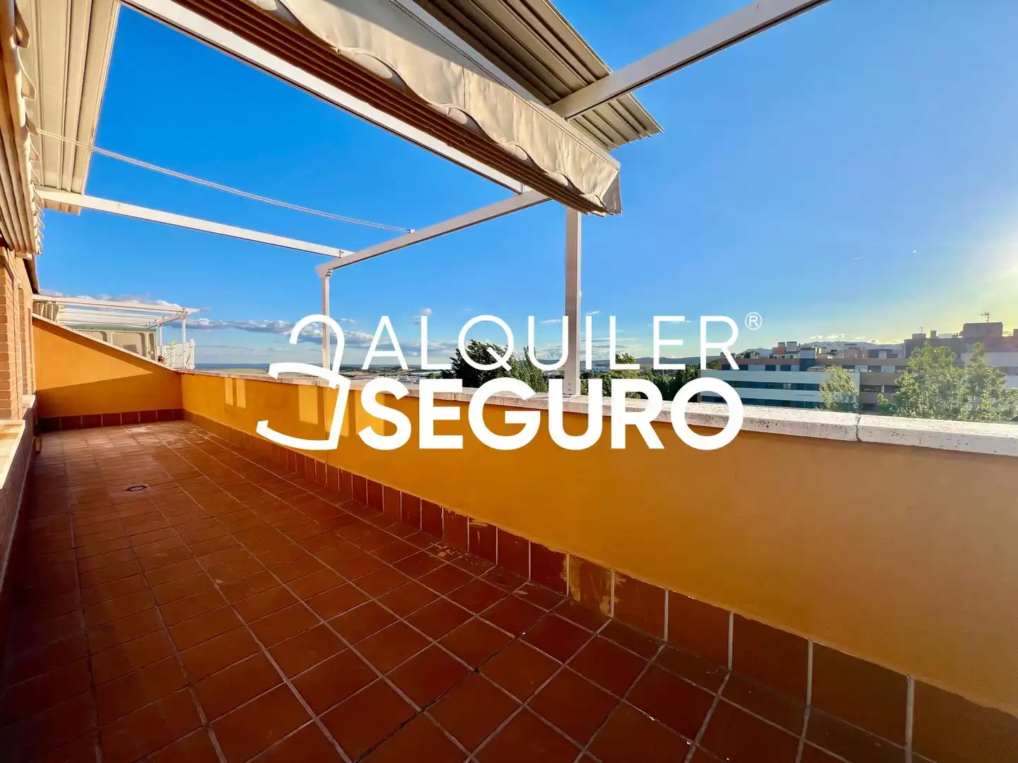 Terrassa de Àtic de lloguer en Colmenar Viejo amb Aire condicionat, Calefacció i Terrassa