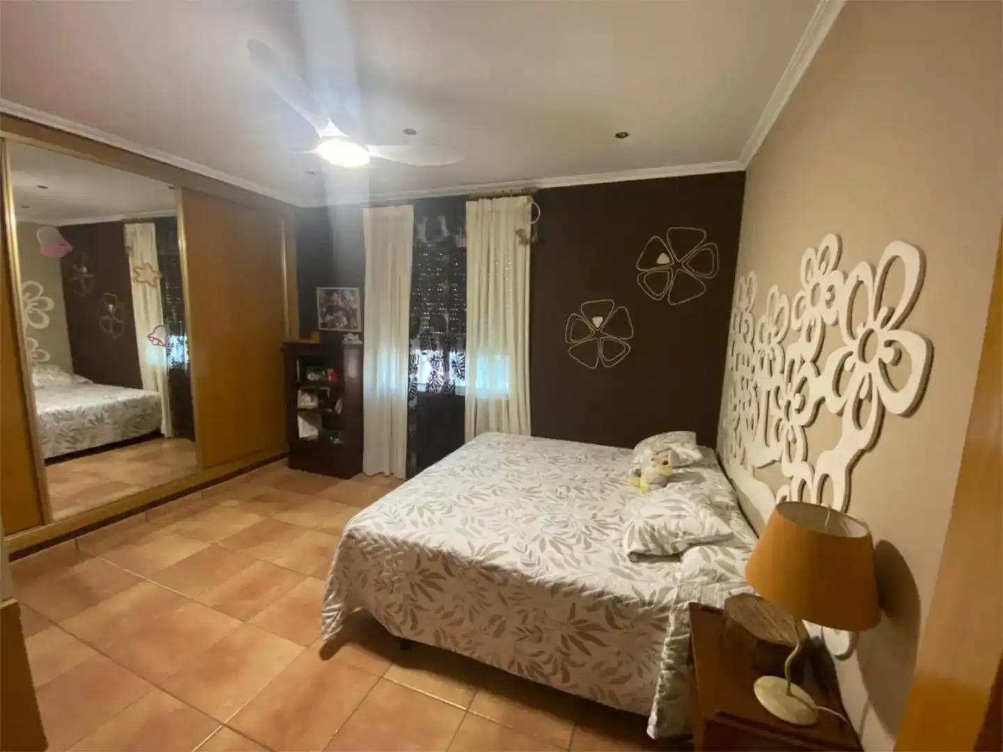 Habitación de Casa o chalet en venta en Torrent con Aire acondicionado, Piscina y Balcón