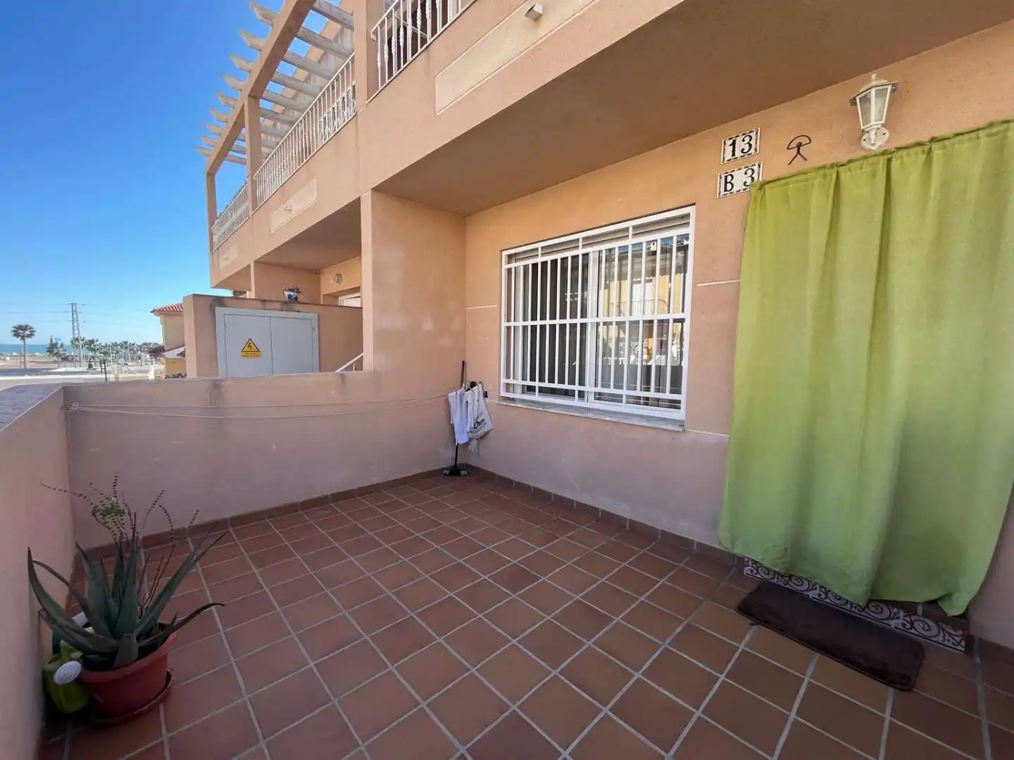 Jardí de Apartament en venda en Cuevas del Almanzora amb Aire condicionat, Terrassa i Moblat