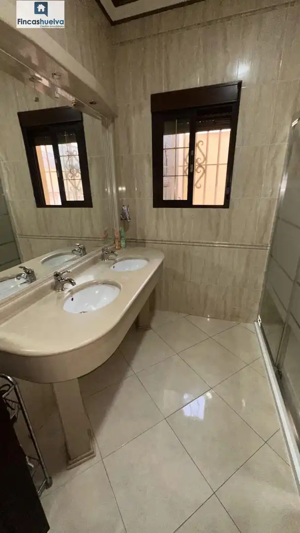 Bathroom of Houses for sale in Moguer  with Private garden, Terrace and Storage room