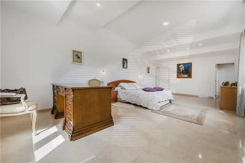 Dormitori de Finca rústica en venda en  Palma de Mallorca amb Aire condicionat, Calefacció i Jardí privat