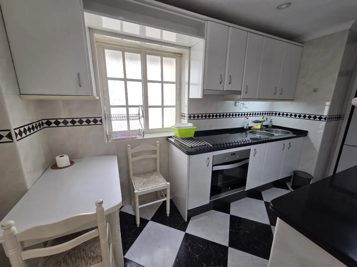 Cocina de Piso de alquiler en Málaga con Aire acondicionado y Amueblado