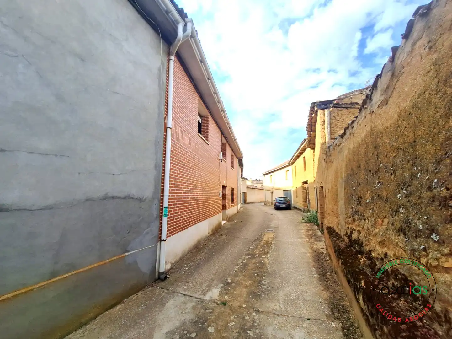 Vista exterior de Casa adosada en venta en Sahagún con Jardín privado