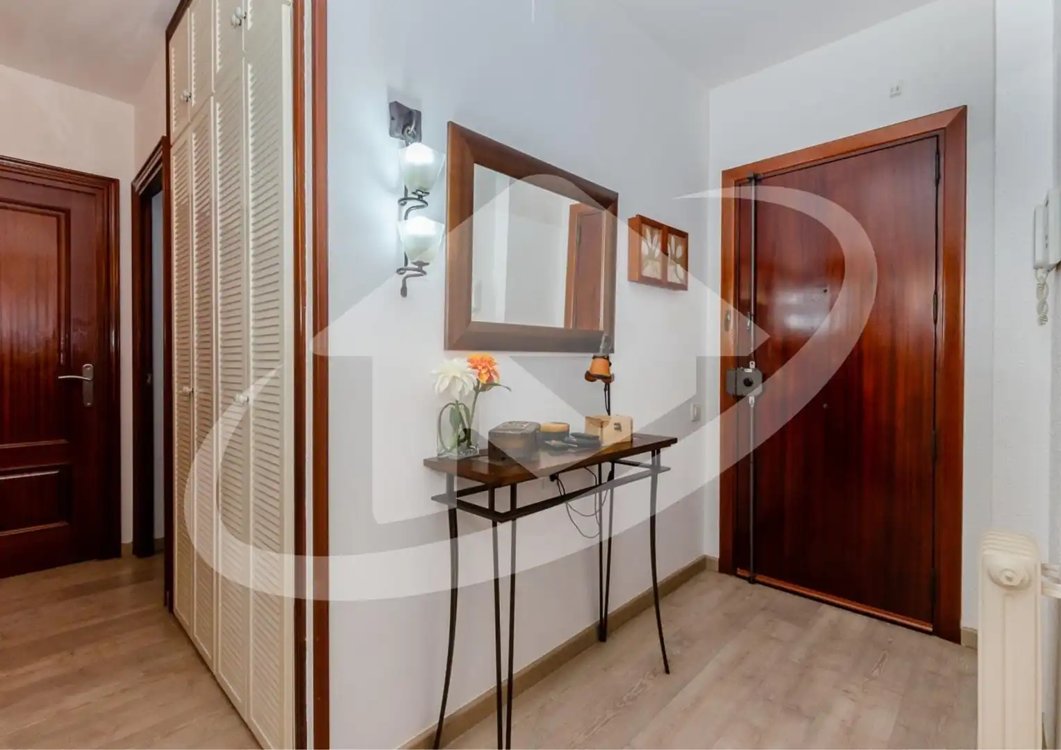 Piso con terraza en venta en Carrer dels Comtes de Bell-lloc, imagen 11