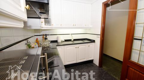 Foto 2 de Piso en venta en Calle Reis Catolics, Alquenència - Venècia, Alzira