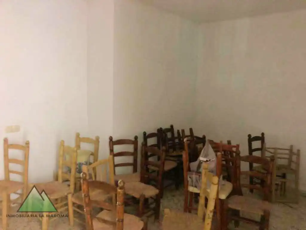 Menjador de Casa o xalet en venda en Alcaucín
