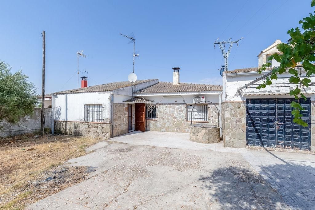 Exterior view of House or chalet for sale in Lominchar  with Private garden and Community pool