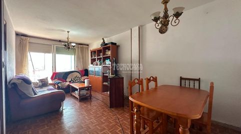 Foto 2 de Piso en venta en Alisal - San Román, Santander