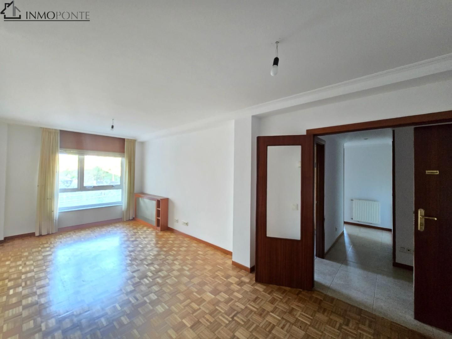 Living room of Flat for sale in Pontevedra Capital 