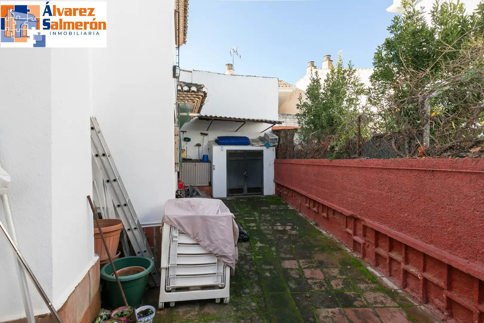 Jardí de Casa o xalet en venda en Granada