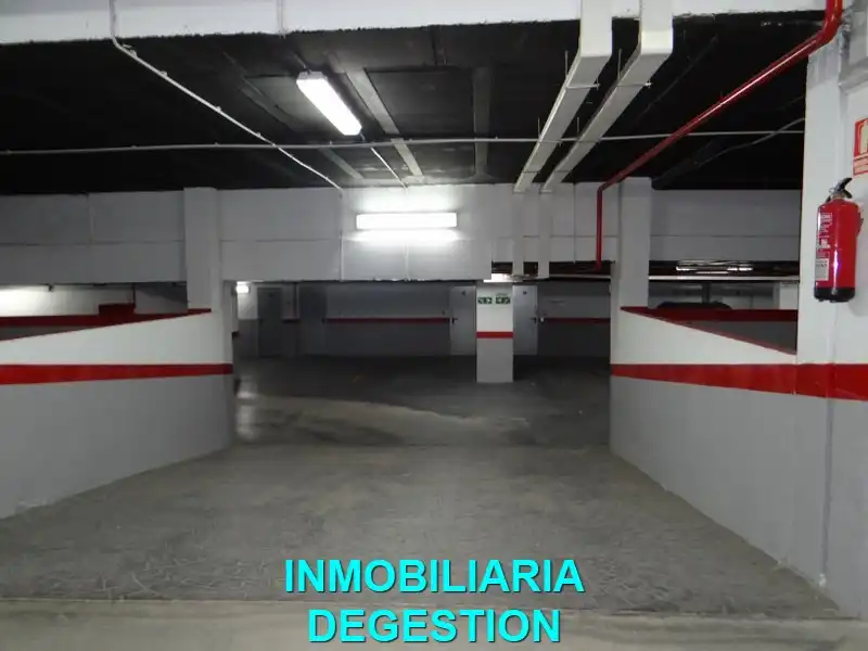 Aparcament de Dúplex en venda en La Iruela amb Aire condicionat, Calefacció i Parquet