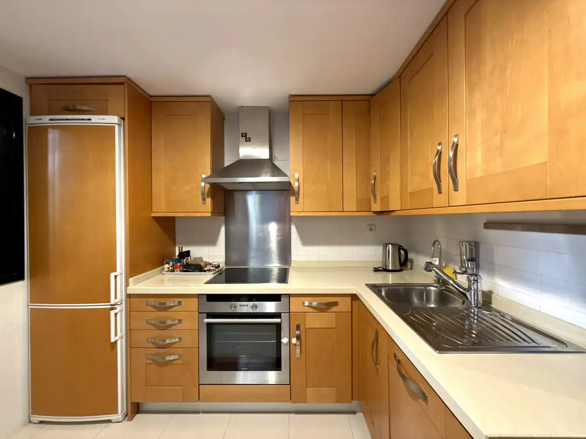 Apartament amb piscina en venda a Nueva Andalucía, imagen 6