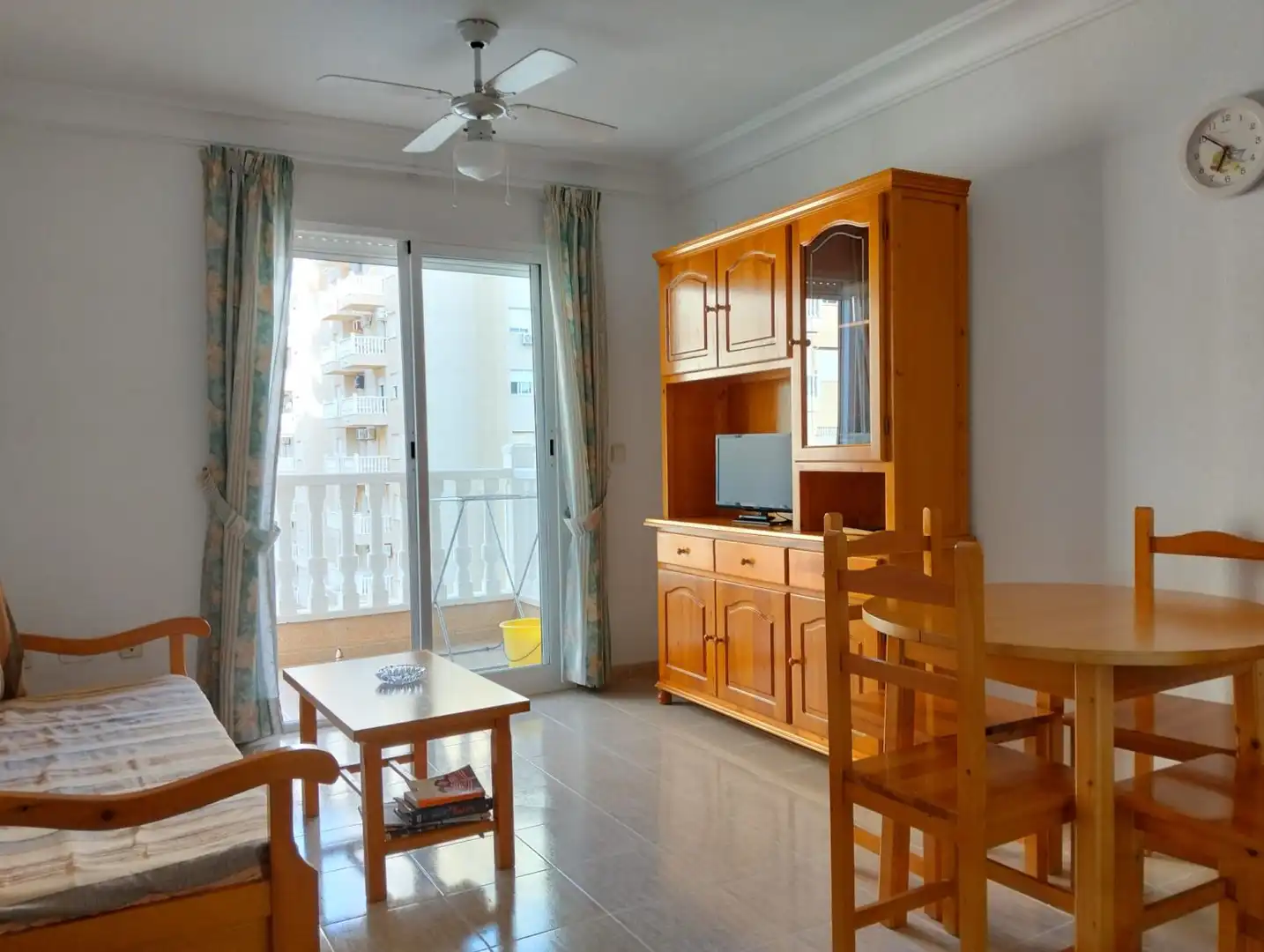 Living room of Flat for sale in Pedanías Oeste