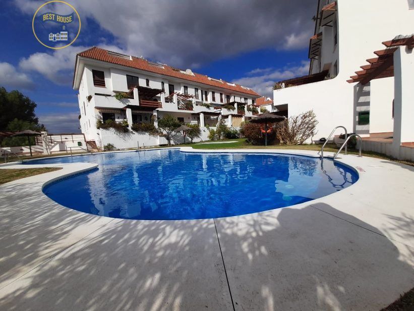 Apartamento en venta en Calle Urb. Coto Real 2, 106. Edif. Sierra Bermeja , Sierra Blanca