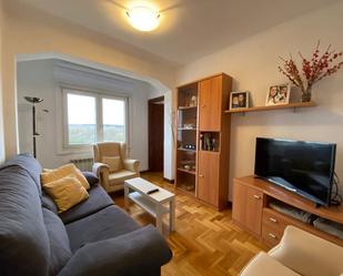 Living room of Flat to rent in Burgos Capital  with Heating