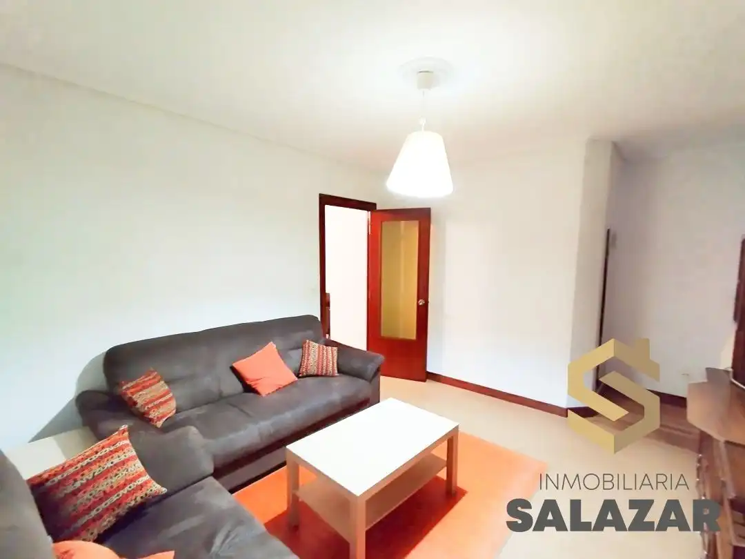 Living room of Flat for rent in Bilbao   with Heating and Terrace