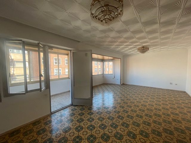 Sala d'estar de Pis en venda en Alicante / Alacant amb Terrassa i Balcó