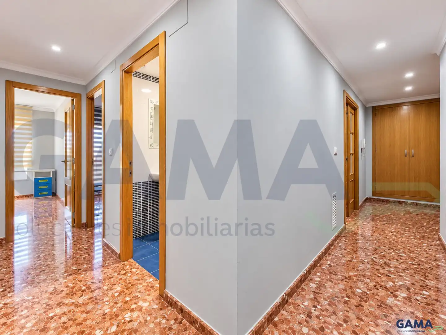Piso con ascensor en alquiler en Casc Urbà, imagen 12