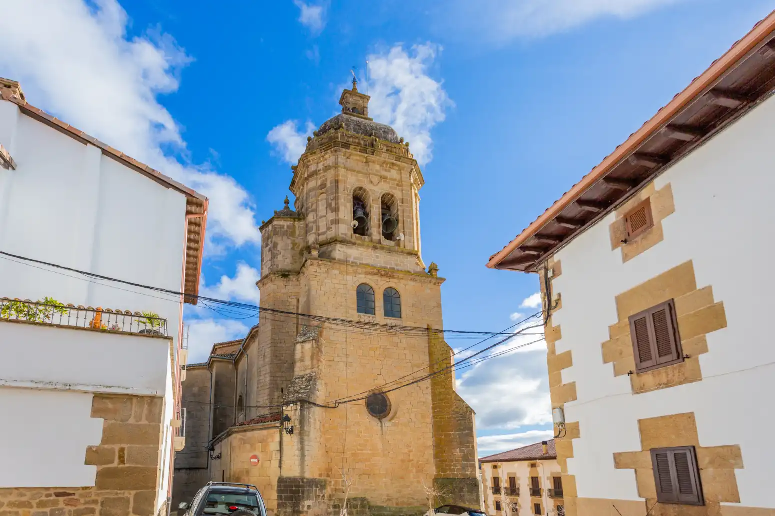 Exterior view of Land for sale in Mañeru