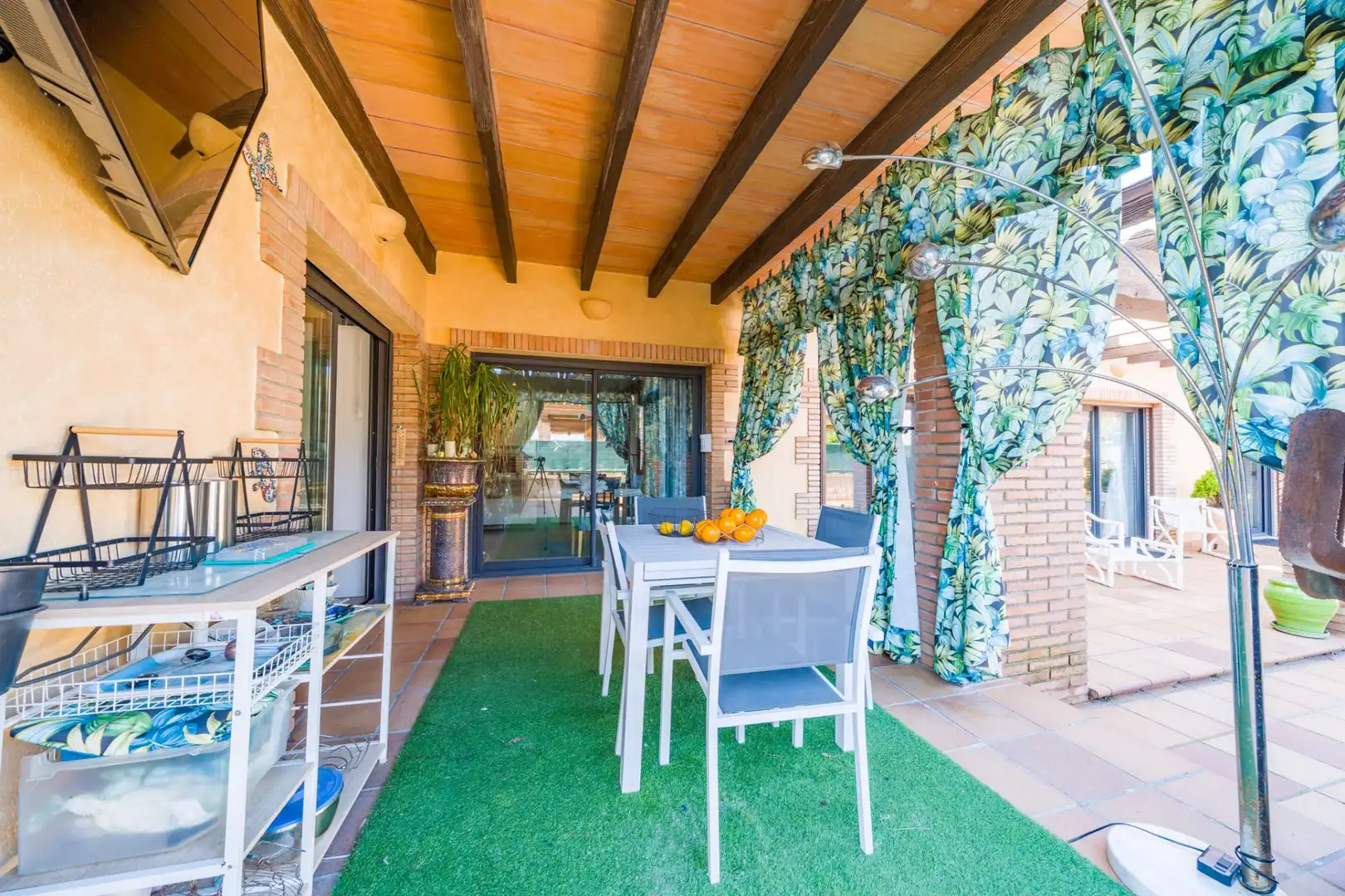 Terrassa de Casa o xalet en venda en Torroella de Fluvià amb Aire condicionat, Calefacció i Jardí privat