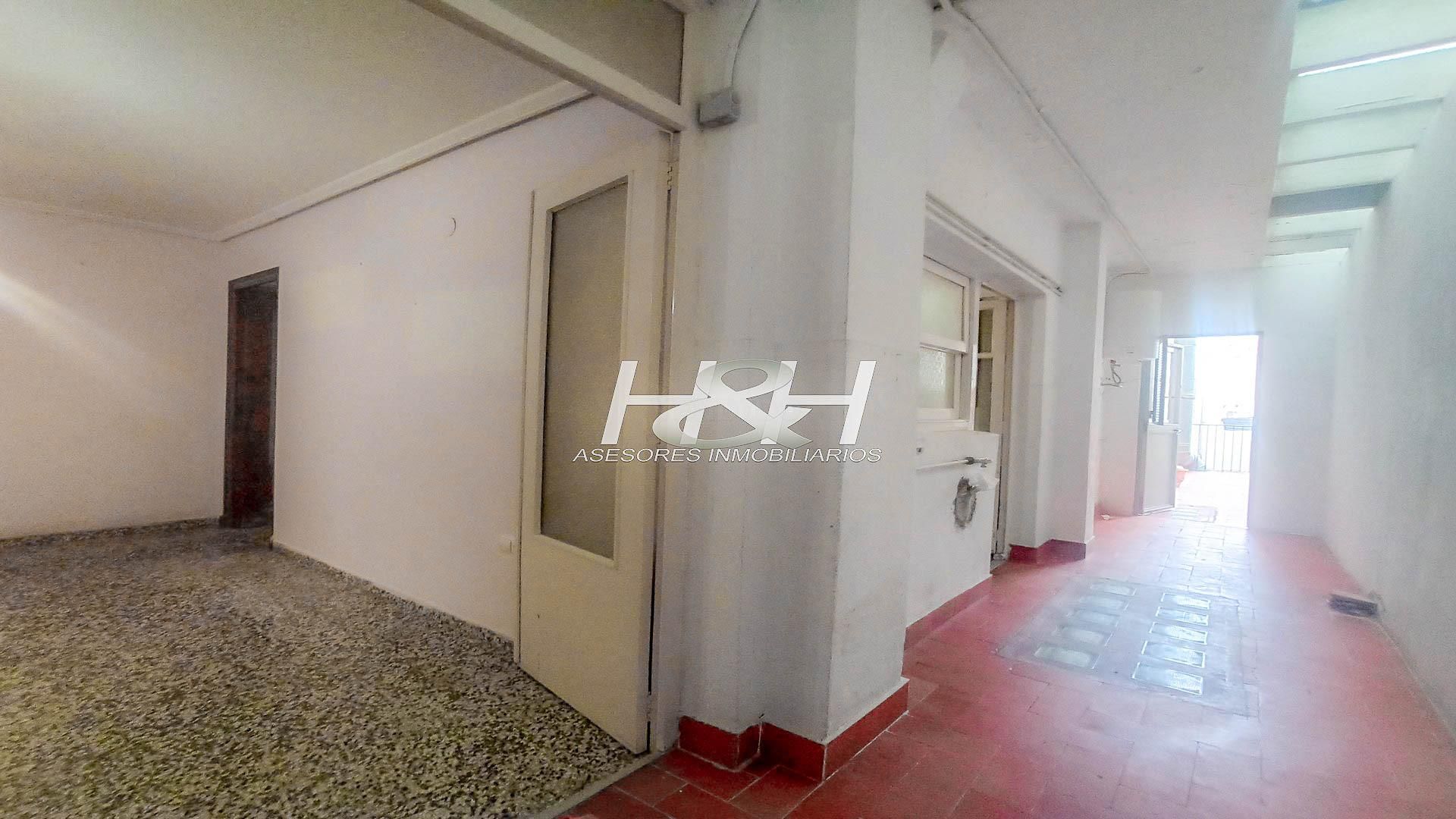 Flat for sale in Burjassot  with Air Conditioner, Terrace and Balcony