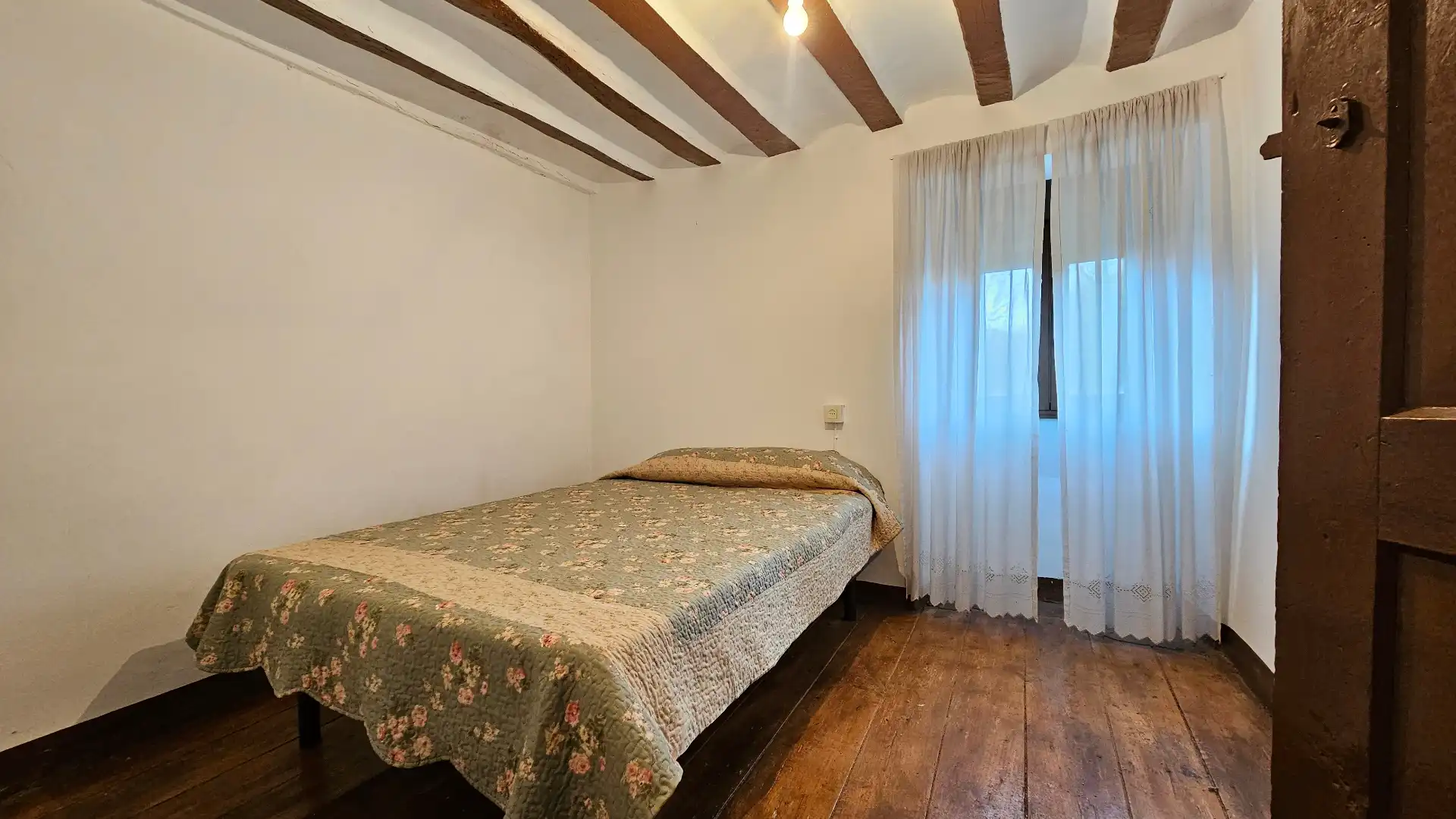 Dormitori de Casa o xalet en venda en Peñacerrada- Urizaharra amb Moblat