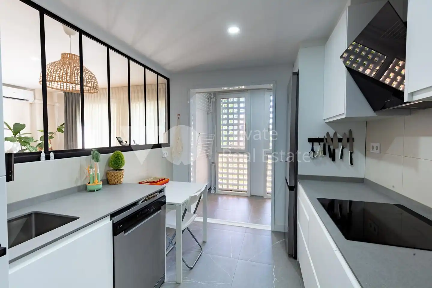Kitchen of Flat for sale in Villanueva del Pardillo  with Air Conditioner, Heating and Parquet flooring
