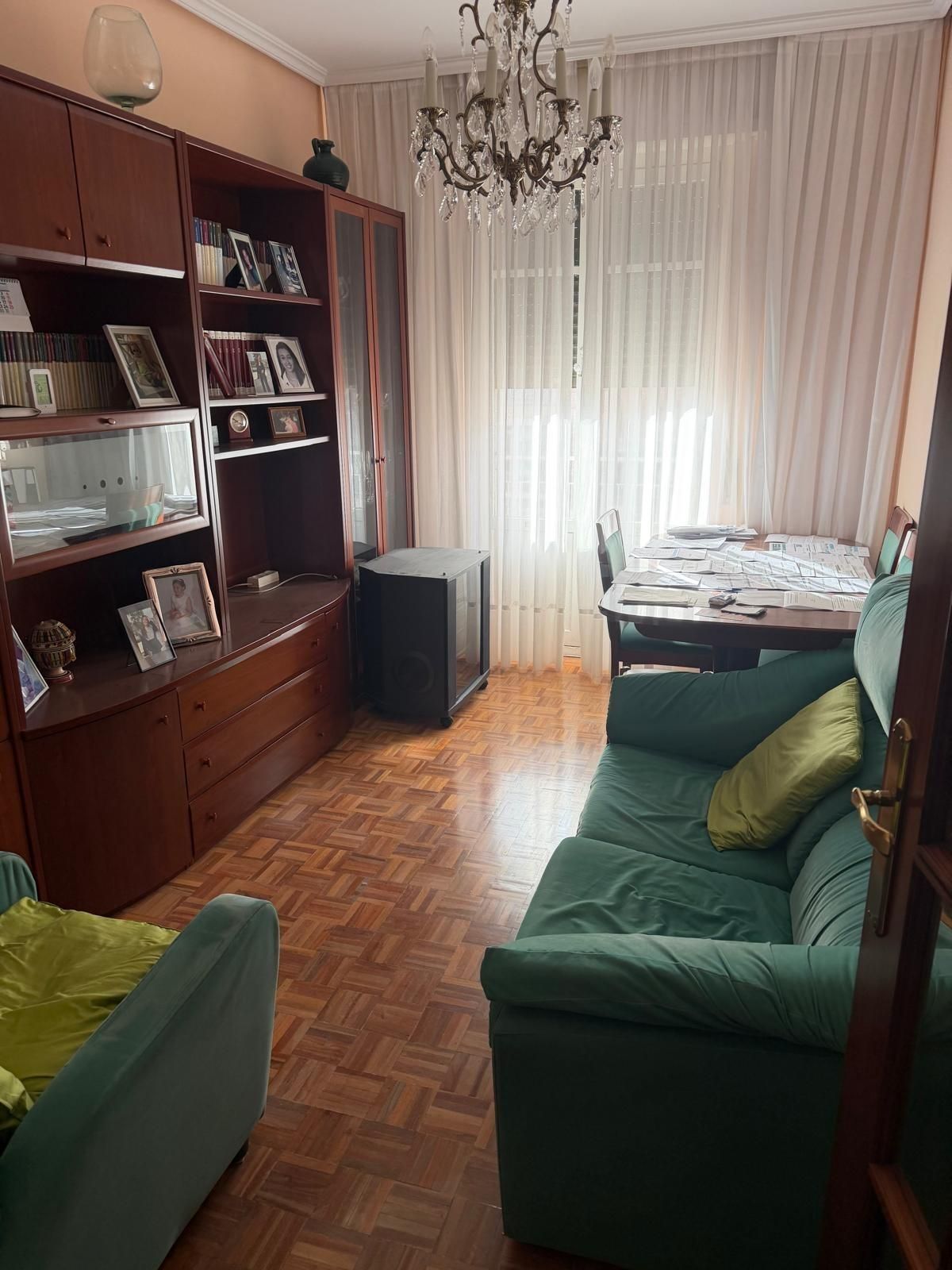 Sala d'estar de Apartament en venda en Valladolid Capital amb Moblat
