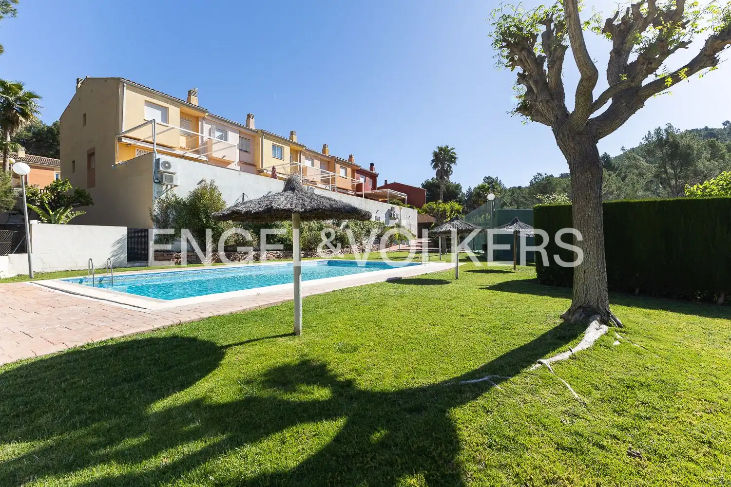 Piscina de Casa o chalet de alquiler en Náquera con Aire acondicionado, Calefacción y Jardín privado