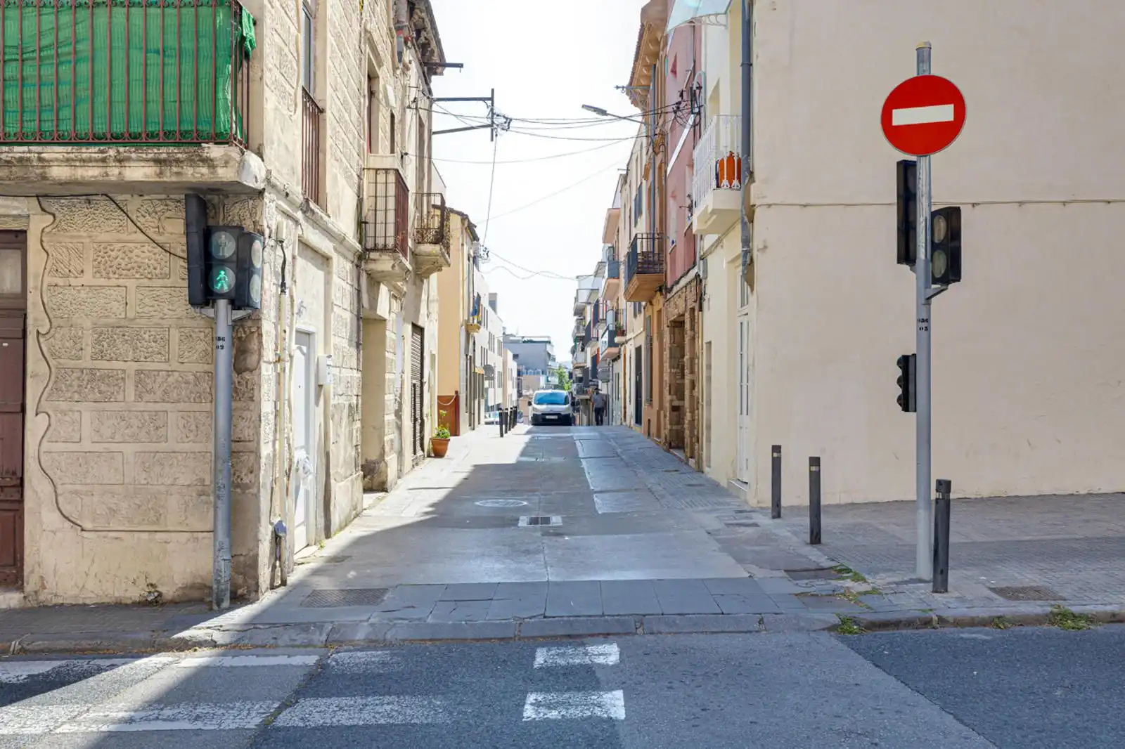 Vista exterior de Edificio en venta en Santa Coloma de Gramenet