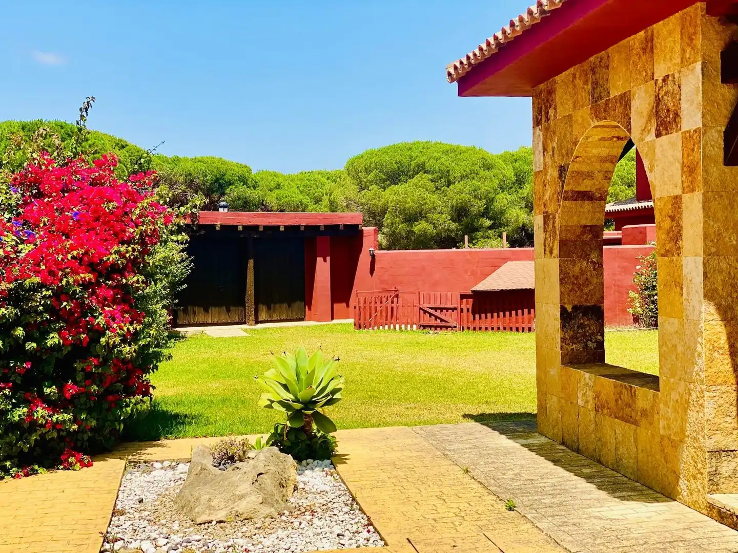 Villa con piscina in vendita a Novo Sancti Petri, imagen 5