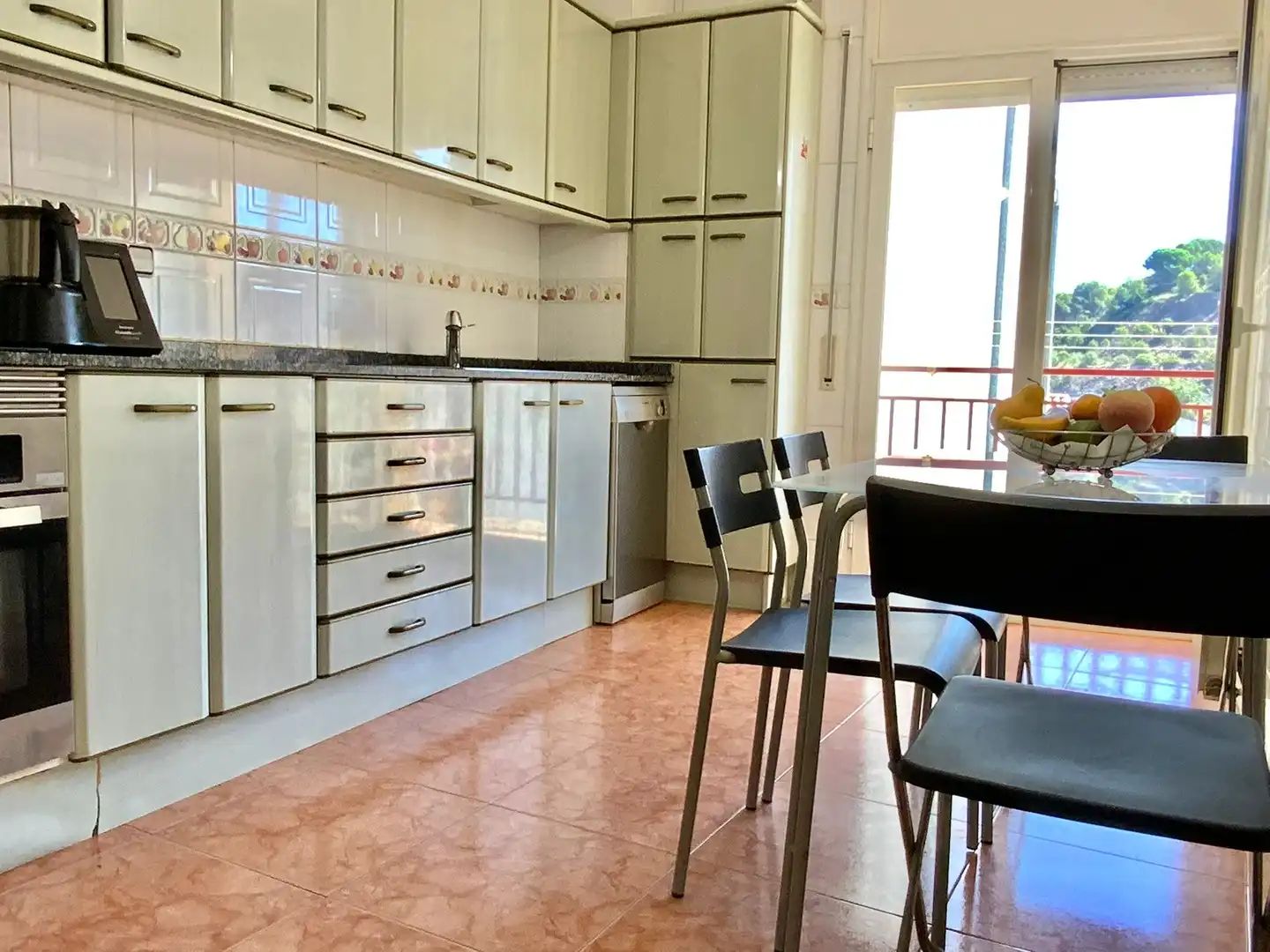 Cocina de Dúplex de alquiler en Martorell con Calefacción, Terraza y Amueblado