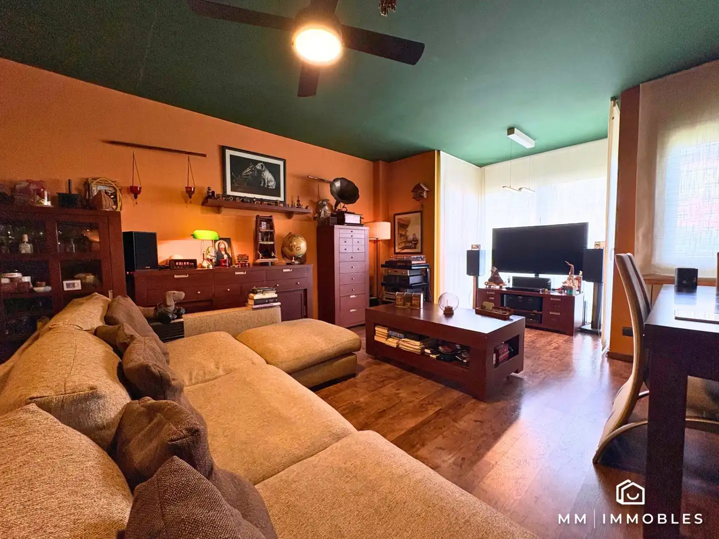 Living room of Attic for sale in Les Franqueses del Vallès  with Parquet flooring, Terrace and Balcony